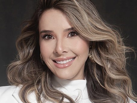 CAMILLA GOMES LUNA CRUZ